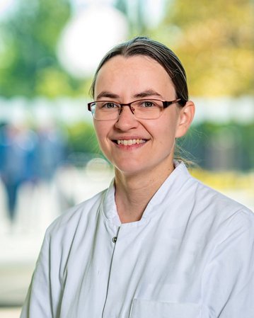 Oberärztin Dr. med. Sabine Thümer, Klinik für Gastroenterologie, Hepatologie, Diabetologie und Allgemeine Innere Medizin