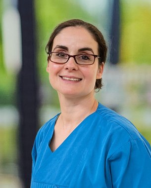 Oberärztin Darina Agelova Uteß ist Fachärztin für Anästhesiologie