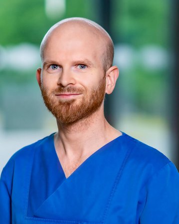 Dr. med. Roland Krabs, FA für Anästhesiologie, Zusatzbezeichnung Intensivmedizin, Zusatzbezeichnung Notfallmedizin