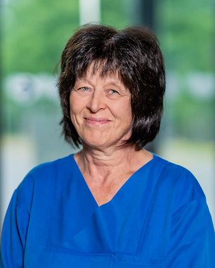 Dr. med. Gabriele Bach, FA für Anästhesiologie Zusatzbezeichnung Intensivmedizin